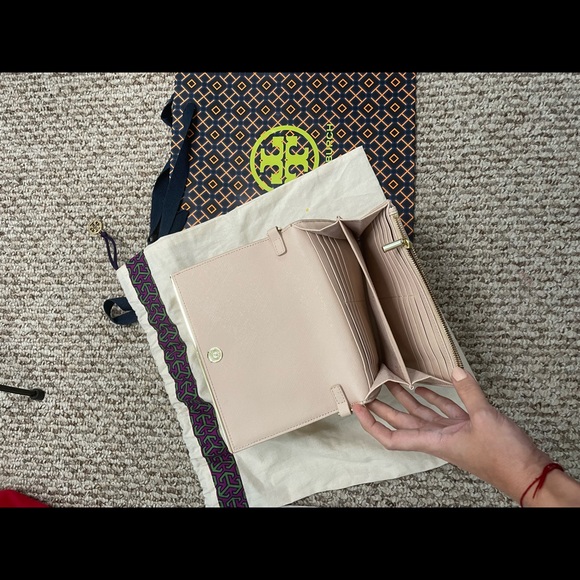 Tory Burch Emerson Robinson purse wallet pink - Picture 6 of 8